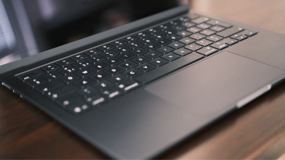 Macbook Air M4 13 inch, midnight 16 ram 256 ssd — миниатюра 6