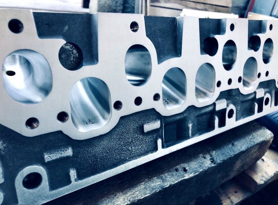 Портване и полиране на цилиндрови глави