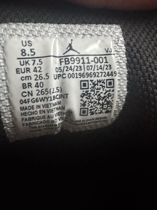 Adidasi Jordan 1 originali marimea 42