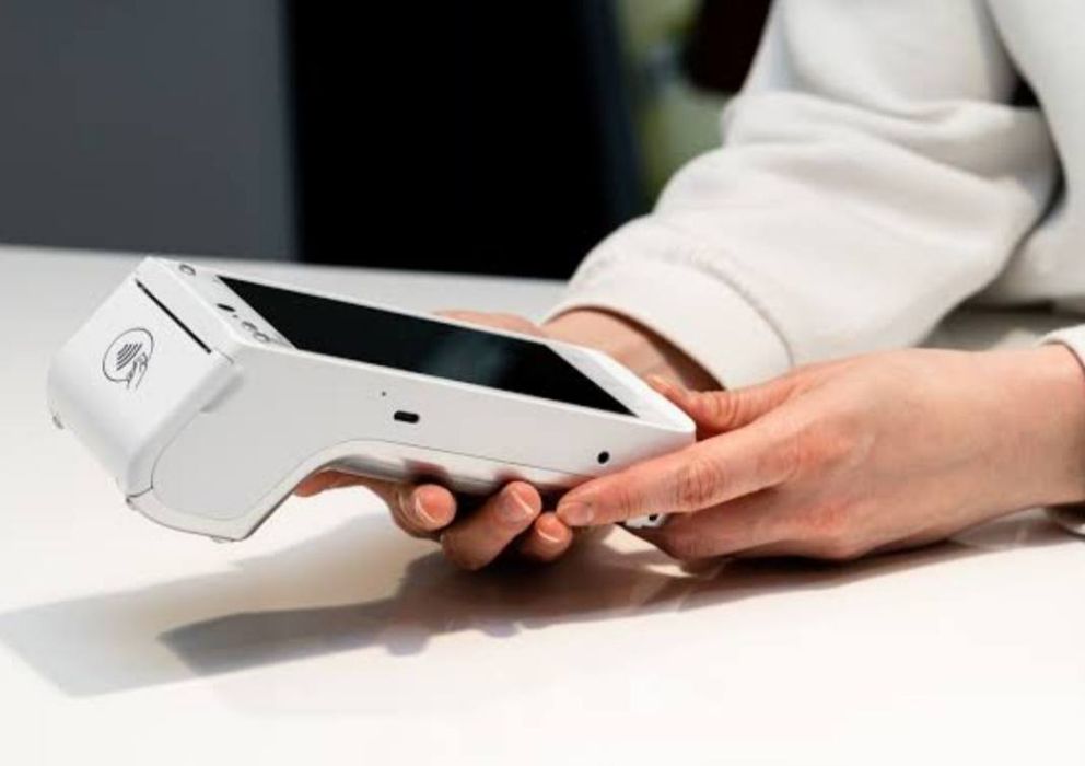 Кассовой апарат сотилади , деярли янги