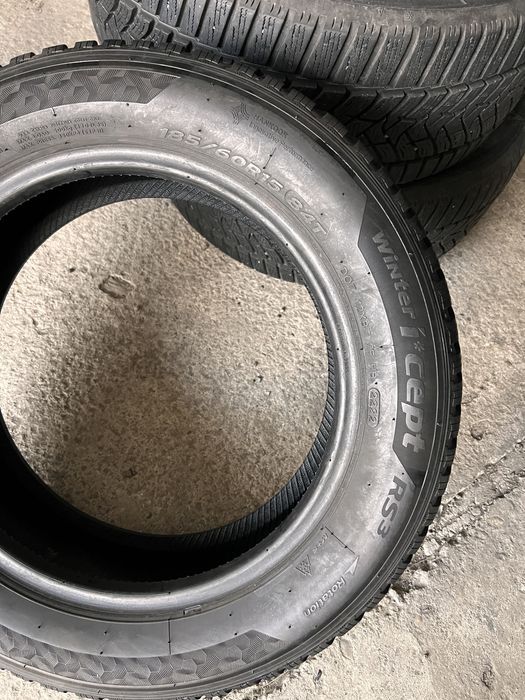 2 anvelope iarna 185/60/15 , hankook , dot 2022 , 7 mm