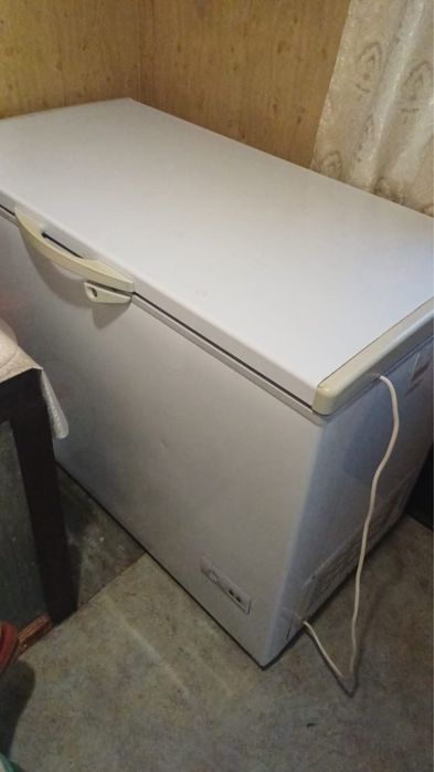 Морозильная камера 400 литров, всё в рабочем состоянии