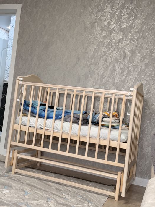 Продам детскую кровать