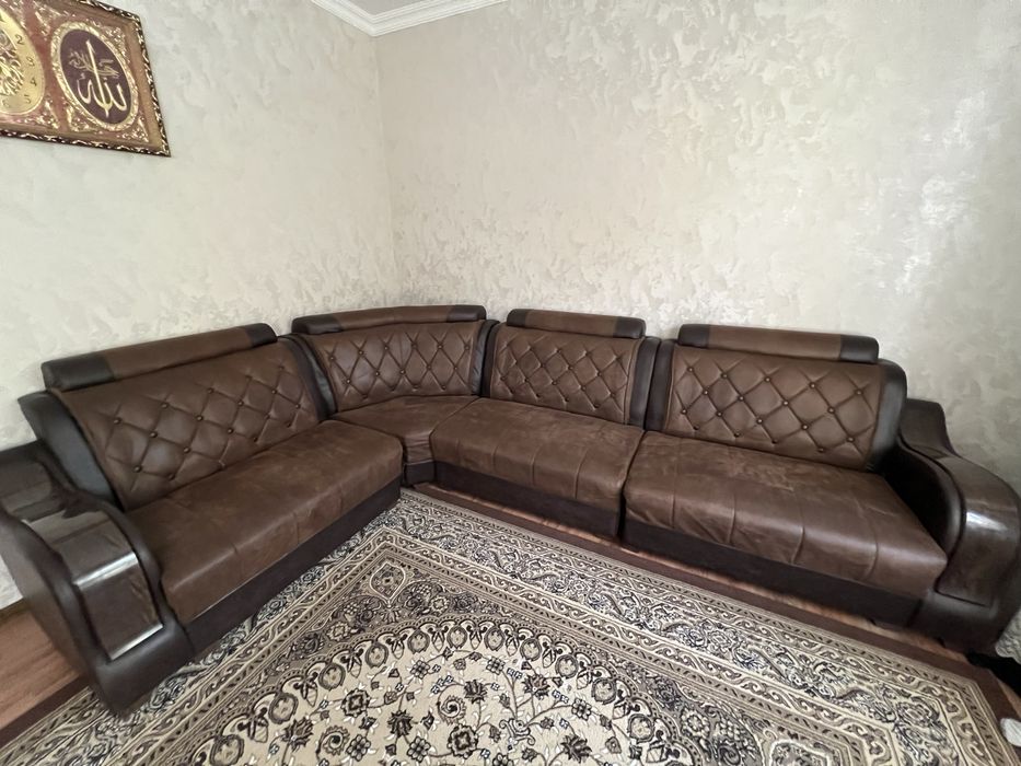 Диван сотилади бу