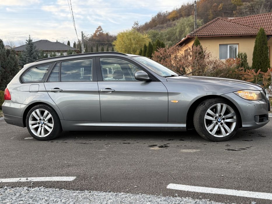 Bmw e91 320d~navi~panorama~bi-xenon~184 cai putere