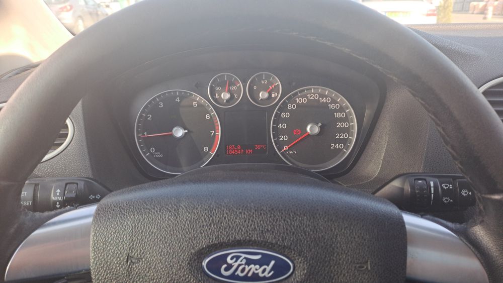 Ford Focus sedan 2007