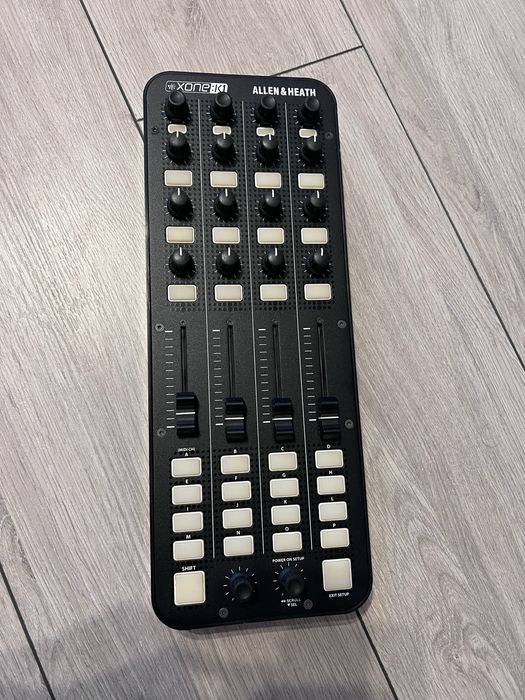 Controller MIDI Allen&Heath Xone K1