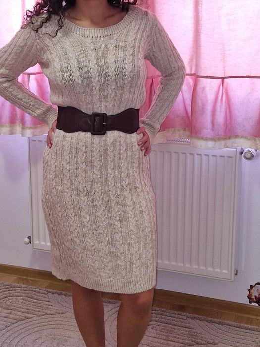 Rochie tricotată sezon rece