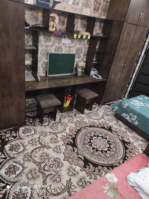 4 хонали 2 тарафлама сквазнак 3 етаж   Шахар сентрдан  квартира сотила