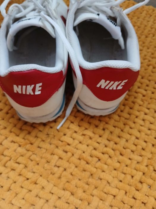 Маратонки Nike 36