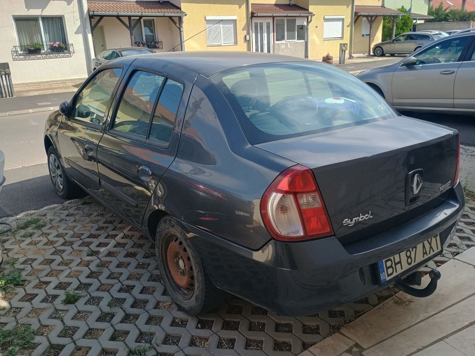 Vând Renault defect