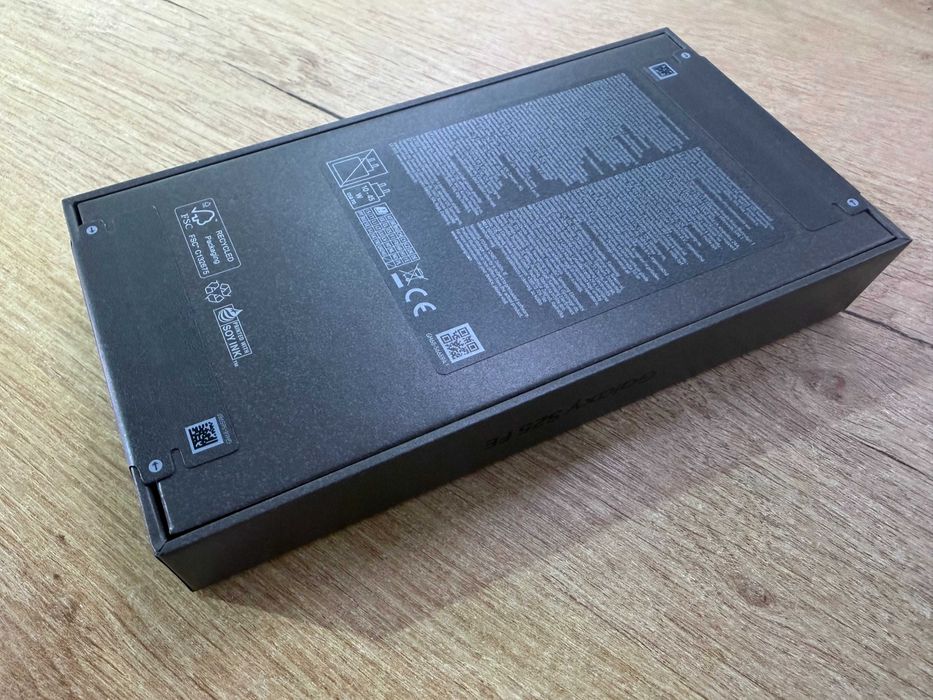 SAMSUNG Galaxy S25 FE, 128GB, 8GB RAM, Jetblack | Buy-Back |