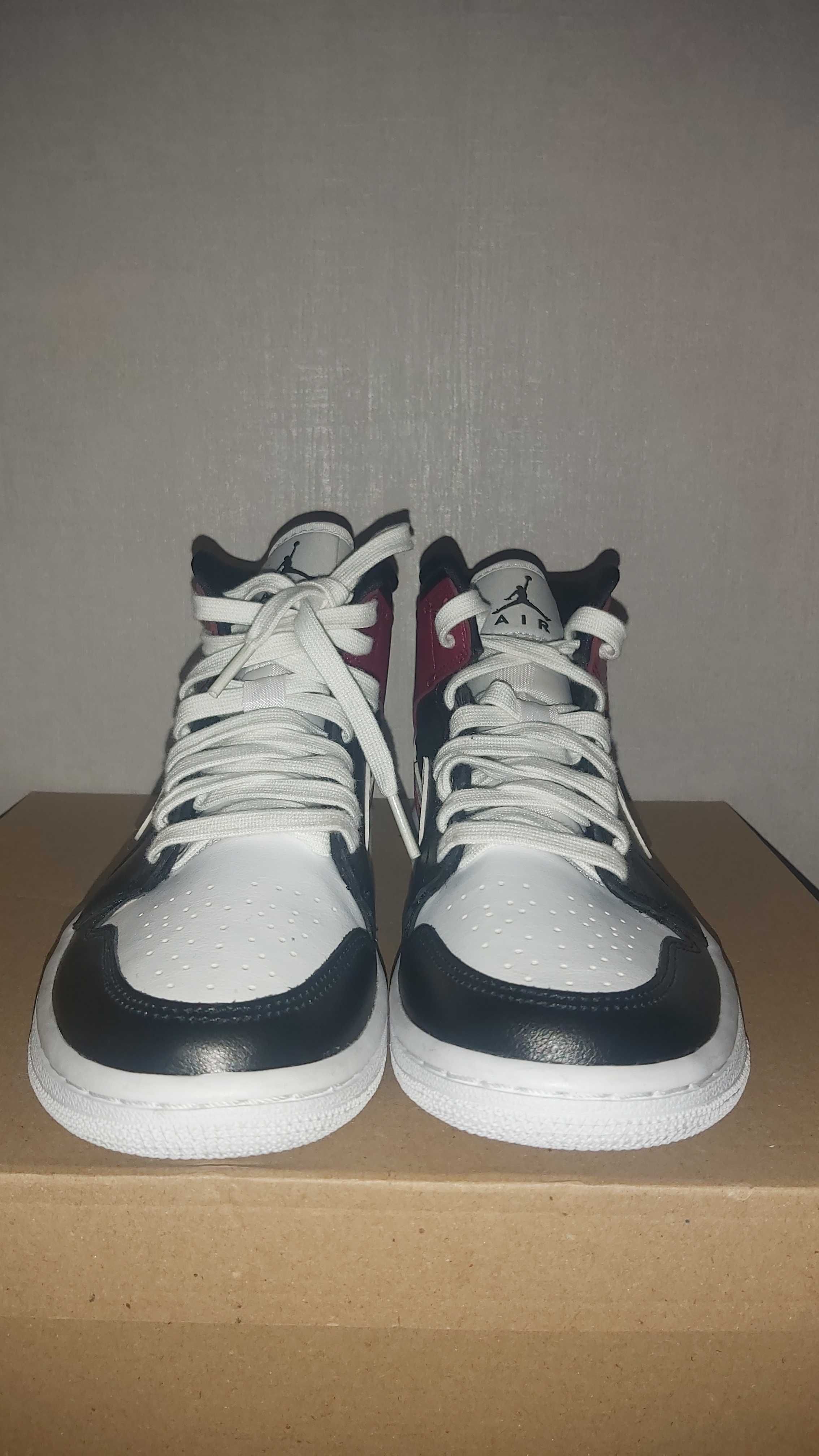 Nike Air Jordan 1 Mid - Номер 38