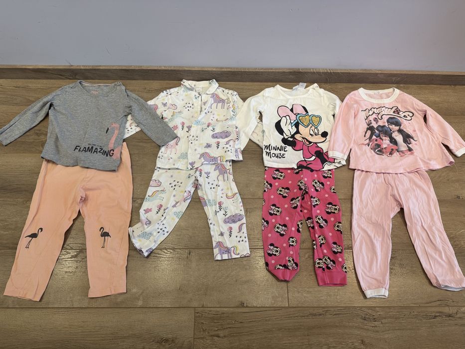 Голям лот дрешки за момиче размер 18-24 месеца