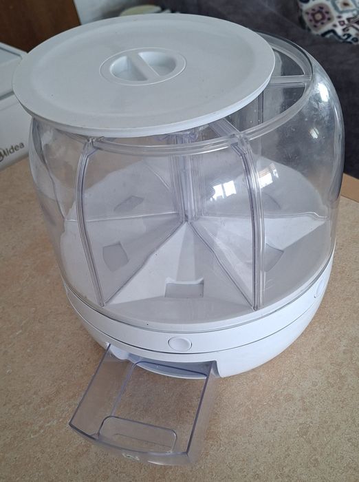 Диспенсер для сыпучих