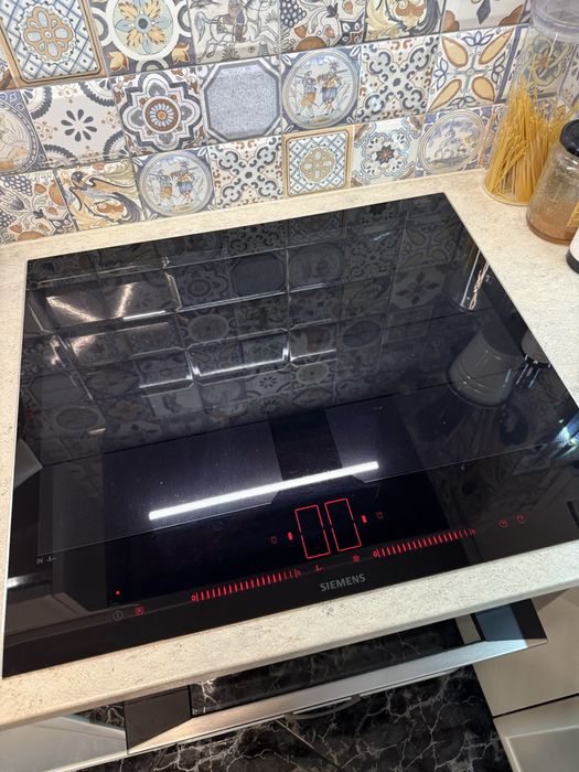 Индукционен котлон за вграждане Siemens