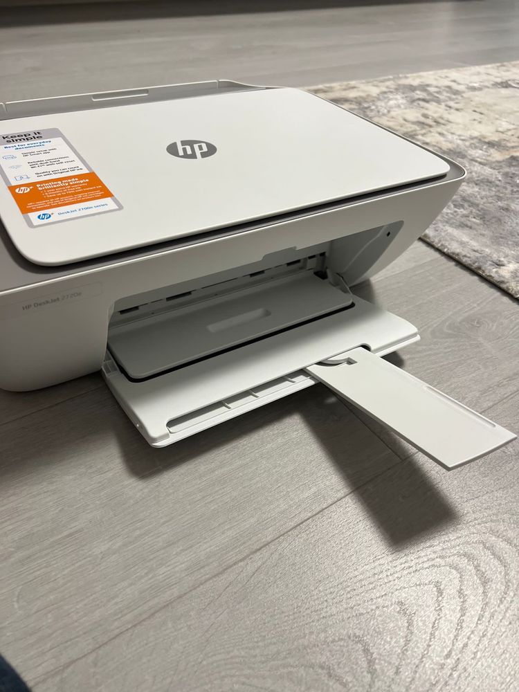 Imprimanta HP DeskJet 2720e Printer