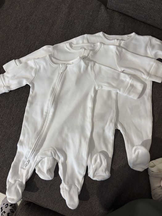 Бебешки ромпъри и бодита Next 56