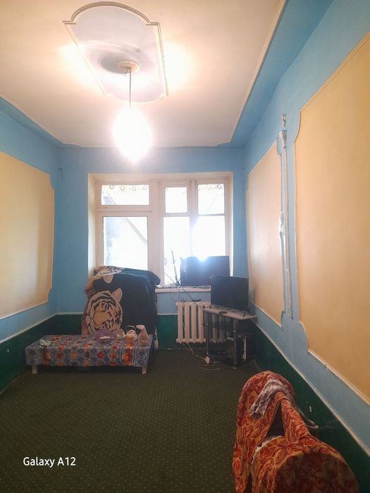 Jizzax shahrida 2 xonali kvartira sotiladi