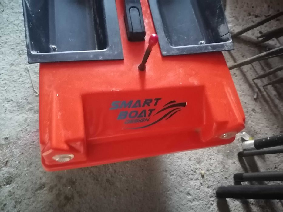 Лодка за захранка