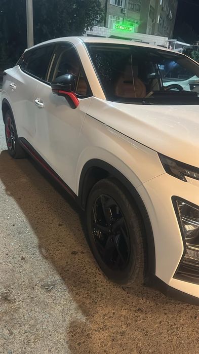 Omoda c5 машина продаю