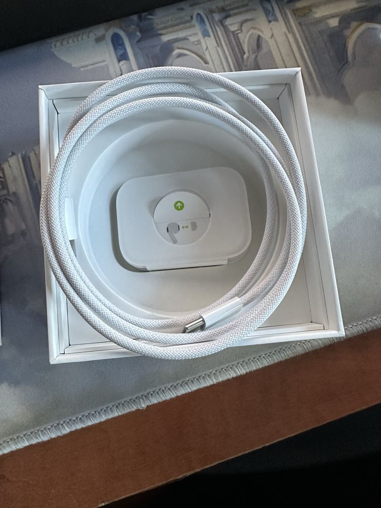 Apple AirPods Pro 2ра генереция ОРИГИНАЛНИ