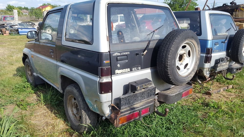 Dezmembrez Daihatsu Feroza