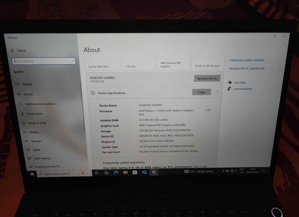 Laptop Lenovo E14 Gen3 Ryzen 5500U 16Gb SSD256 sasiu aluminiu 14"