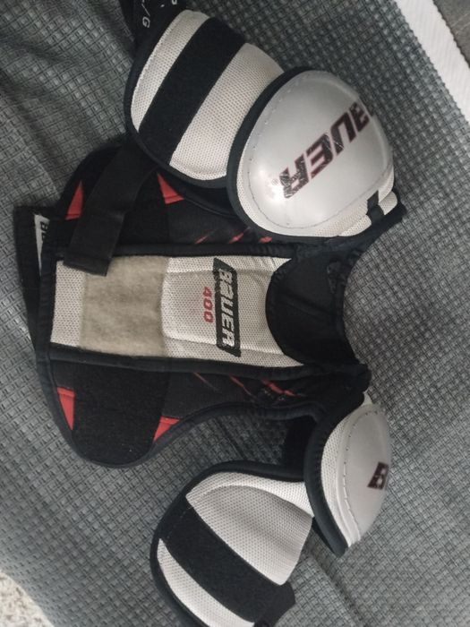 Продам нагрудник Bauer для ребенка от 3 до 6 лет