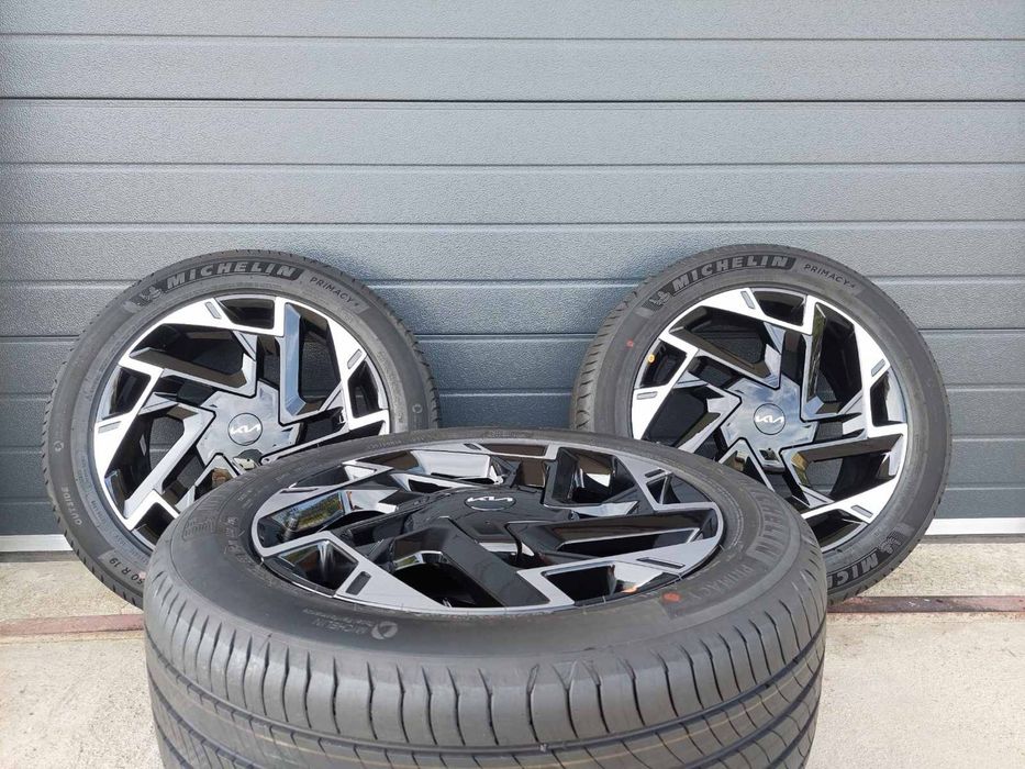 Джанти със гуми за КИА/KIA спортидж 19 цола