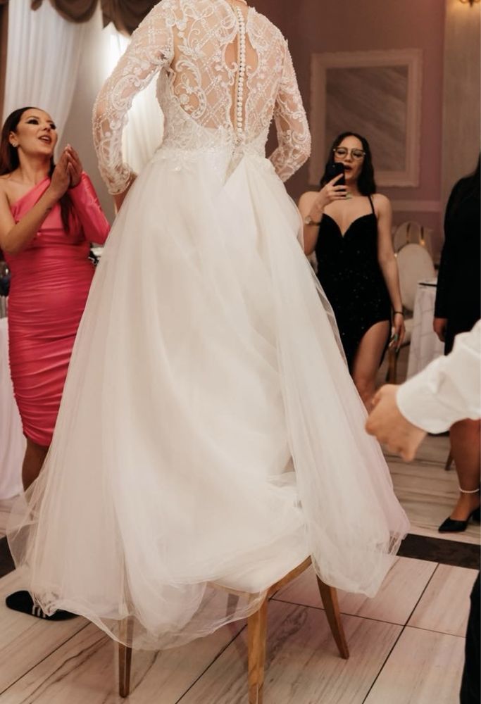 Vand rochie de mireasa marimea 38-40