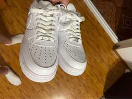Adidasi Tenesi Sneakersi Air Force 1 Tripple White
