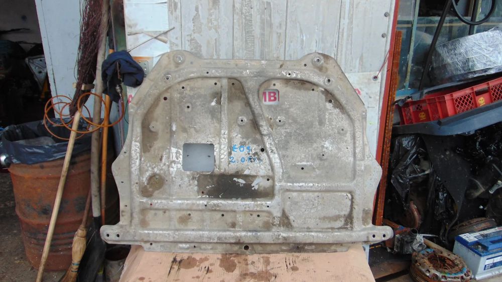 Scut motor VW Eos scut motor metakic eos dezmembrez