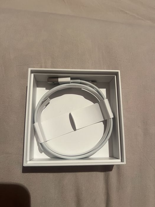 Оригинальный USB- кабель