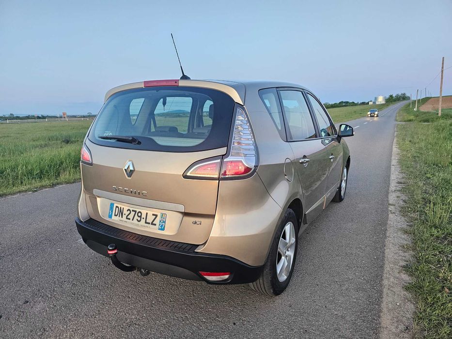 RENAULT SCENIC 1.5 DCI 110 CP Navi Pilot Automat