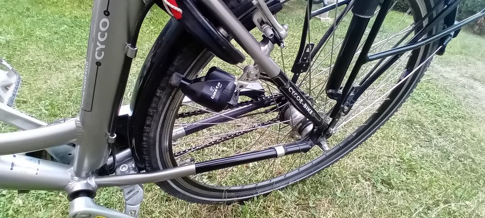 Bicicletă electrică asistată .