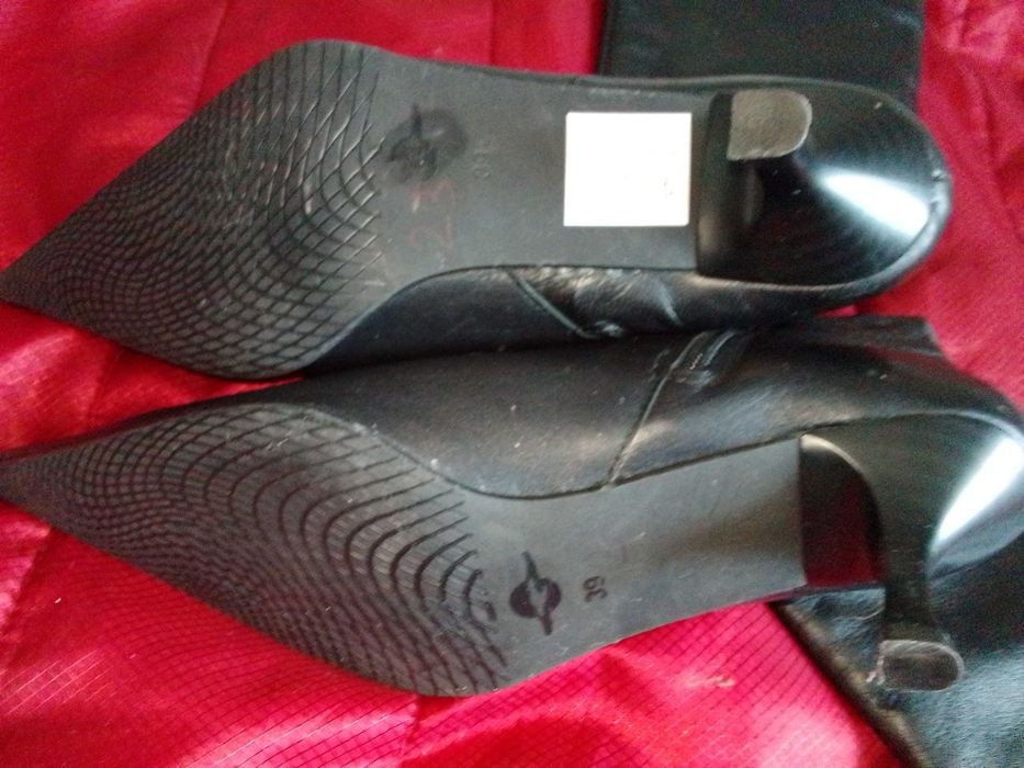 Cizme, piele naturală, măr 39, negre