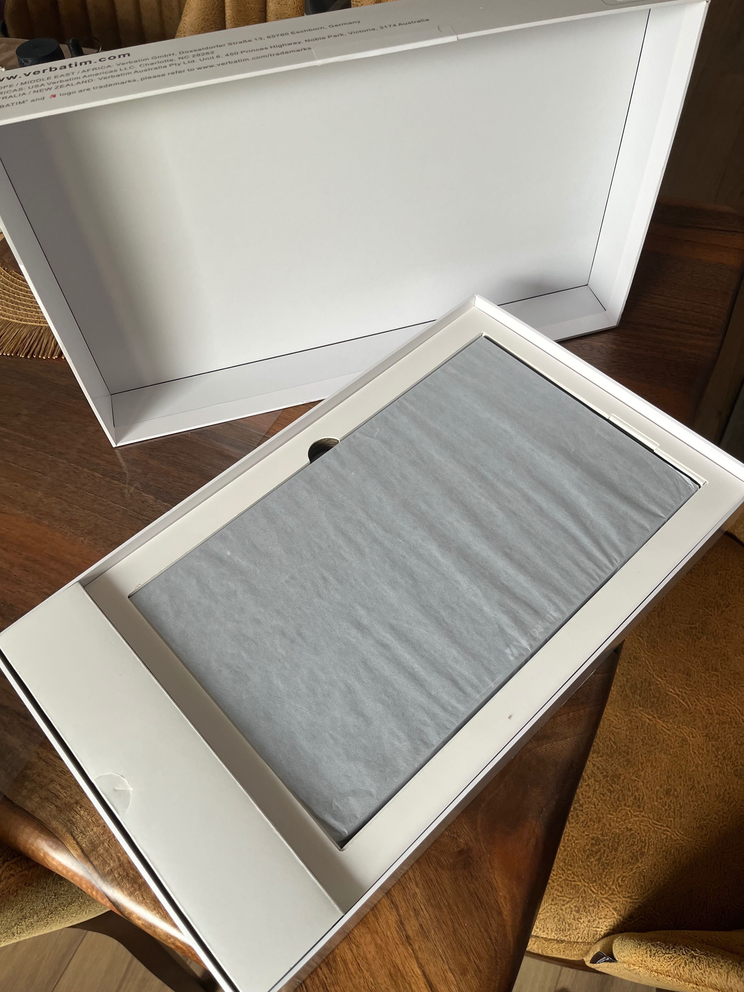 Монитор Verbatim PMT-14, 14 инча Touchscreen LED IPS, FULL HD