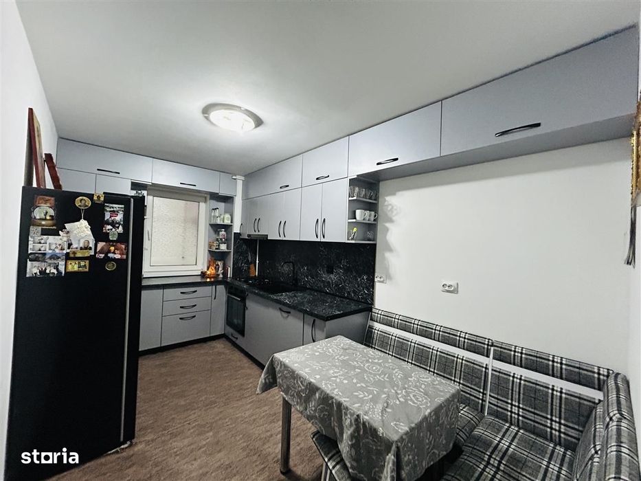 Apartament decomandat, 2 camere, bloc nou cu lift, mobilat si utilat