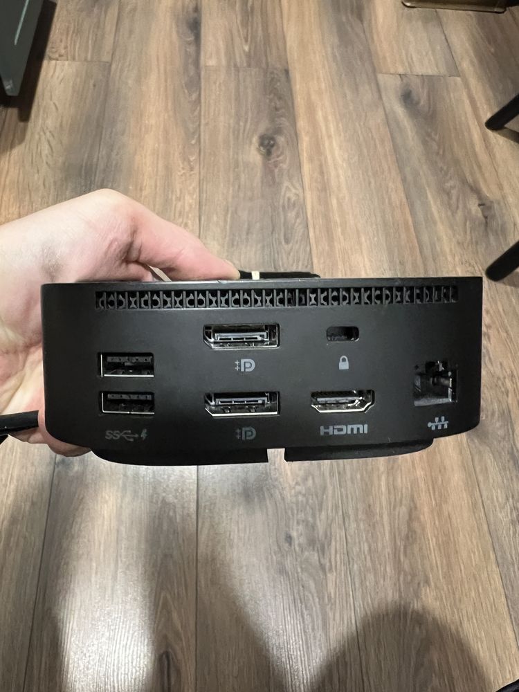 Docking station HP G5 120W charger/ Докинг станция HP G5 със 120W