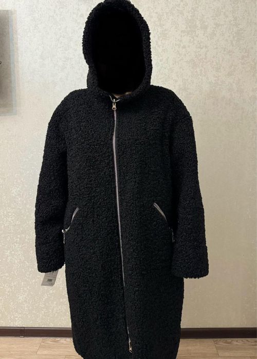 Продается стильная двухсторонняя дубленка