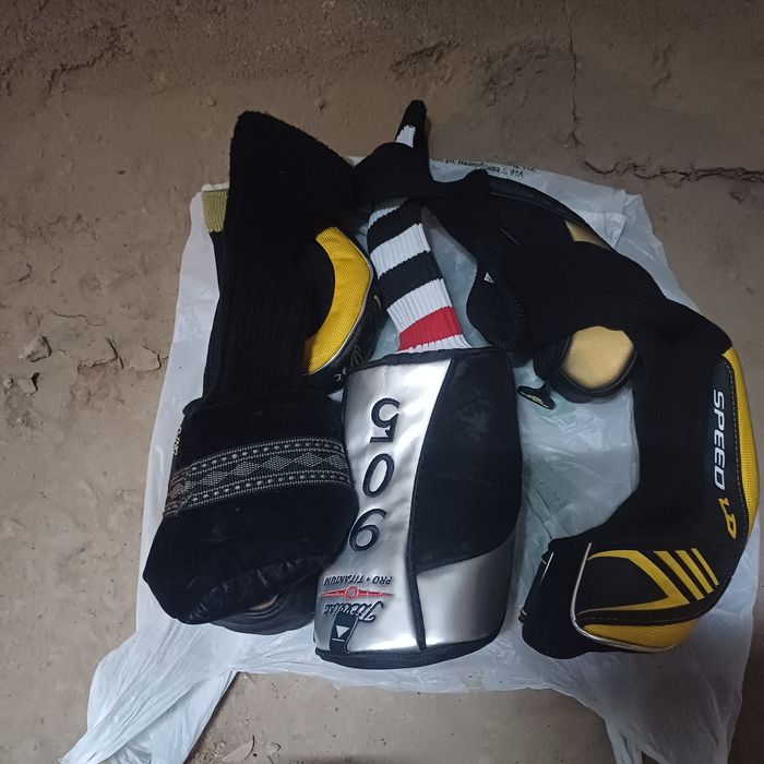 Продам чехлы на клюшки