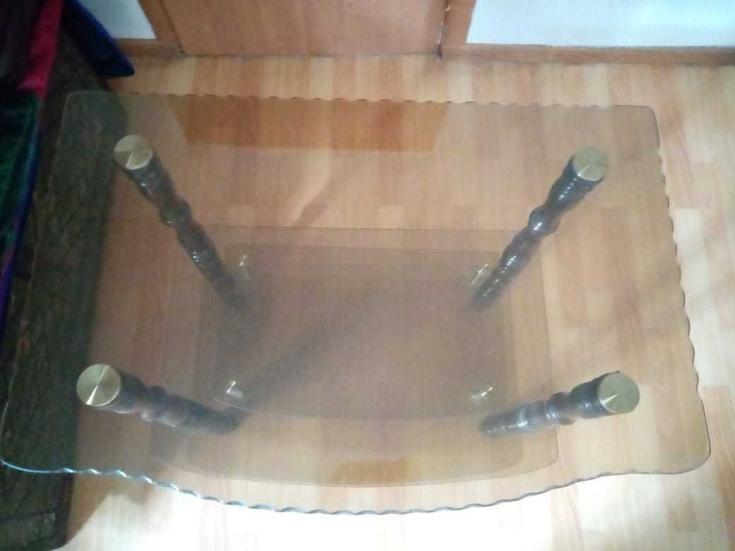 Продам стеклянную подставку