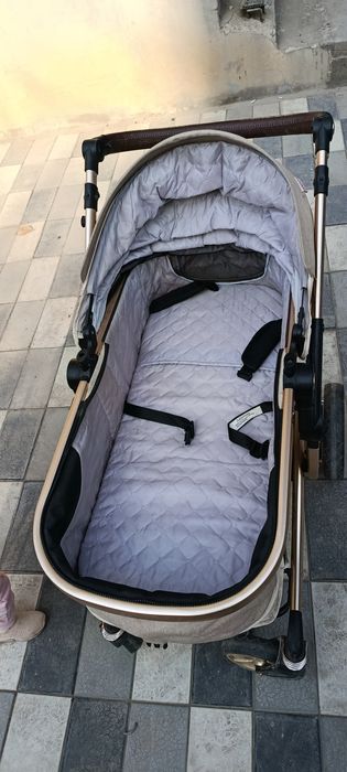 Коляска в хорошим состояние