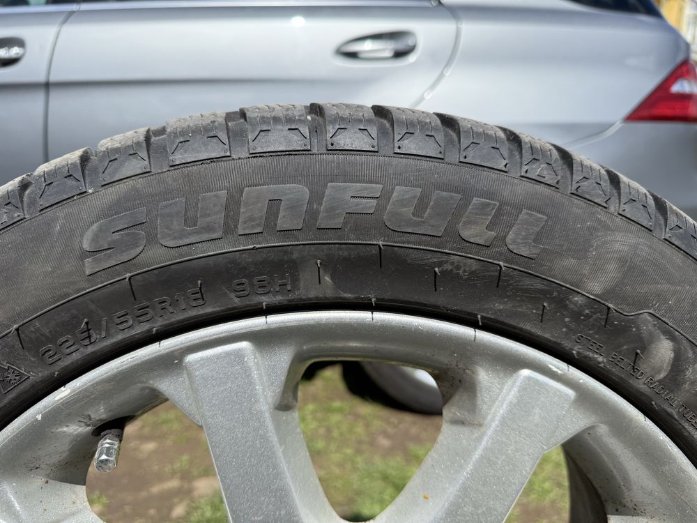 4 -ри Джанти 18 цола 225/55/18 с зимни гуми  Range Rover ,Land Rover .