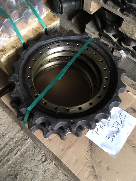 Roata dintata excavator sprocket Liebherr, Volvo, JCB, Komatsu pe stoc