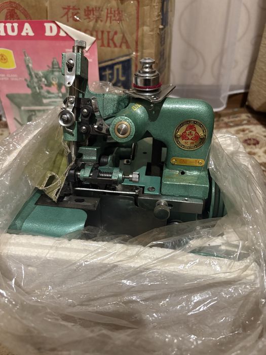 Оверлок бабочка 1