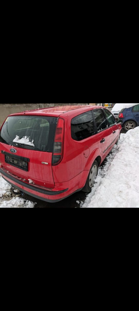 Dezmembrări ușa aripa capota bara haion stop faruri egr Ford focus 2