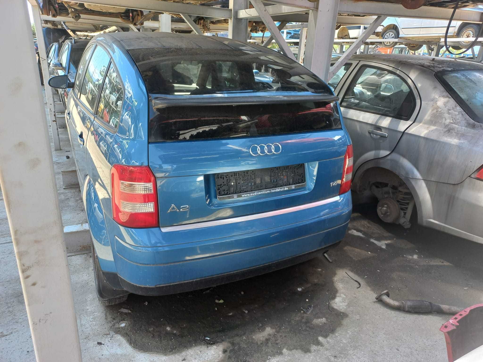 Dezmembrez Audi A2