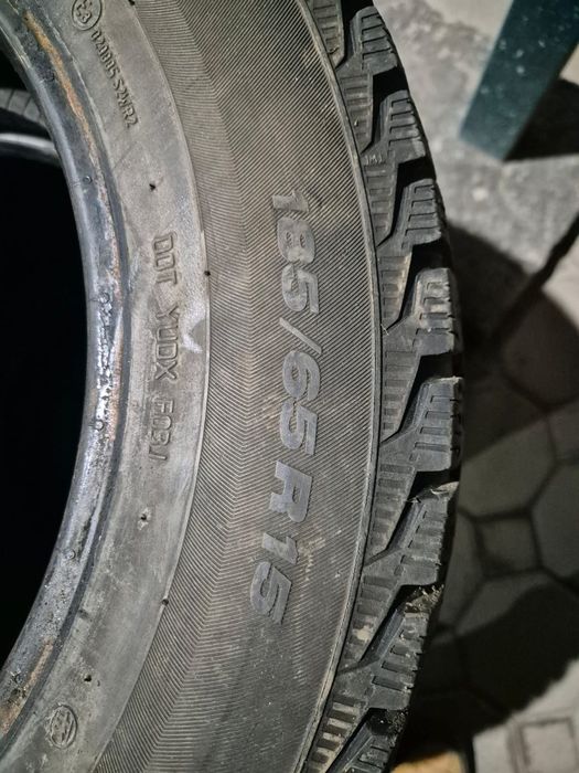 Продам б/у шины  R15
